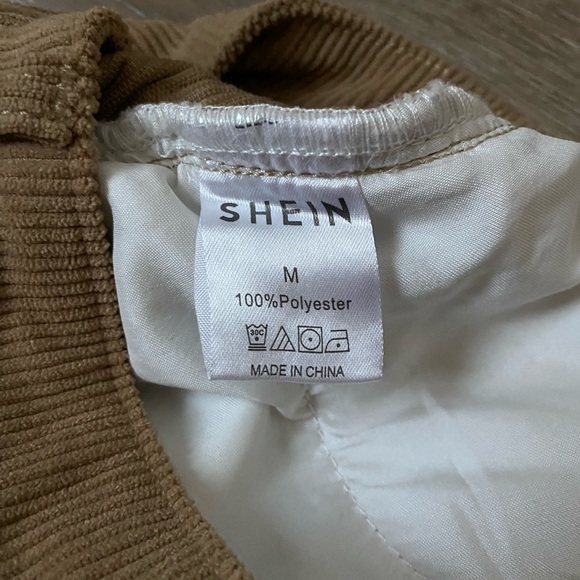 SHEIN corduroy skirt. Size medium - Picture 6 of 6